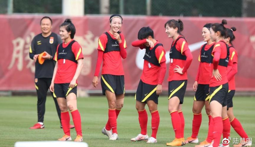 中国女足对巴西女足的相关图片